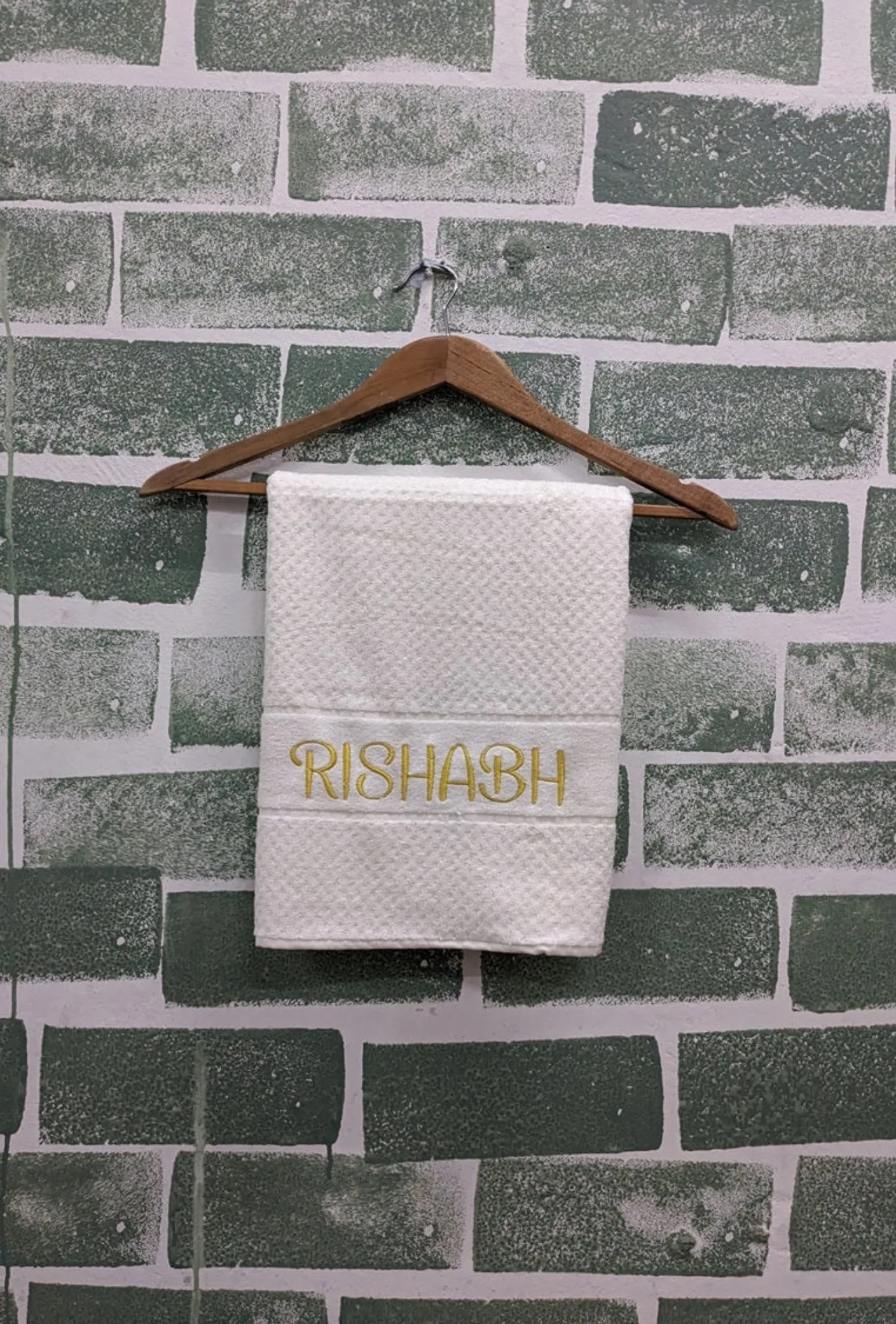 Bamboo Fluffy Bath towel Terry 560 GSM-Almost White