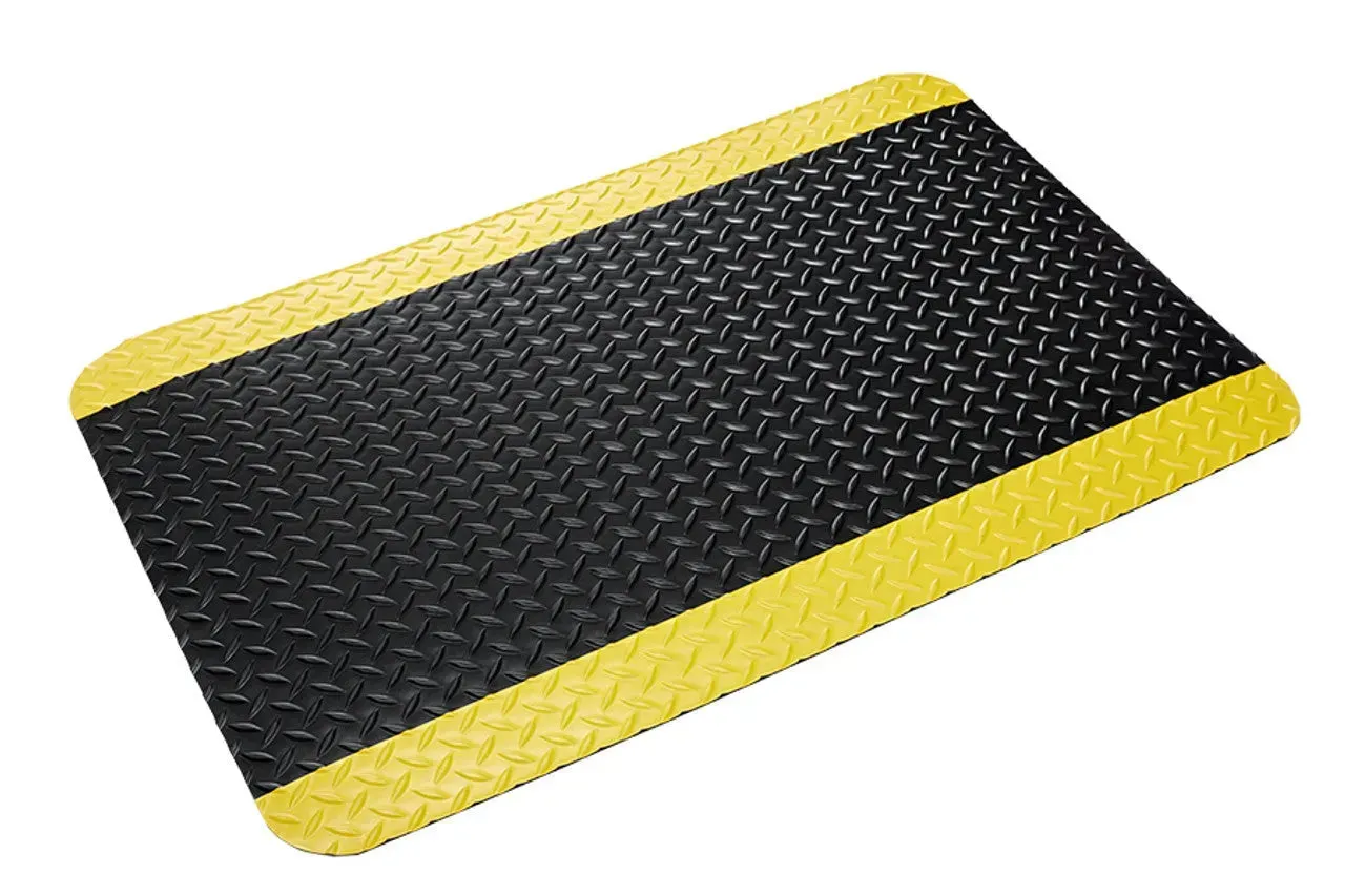 Crown Matting Deck Plate Runner 850 Floor Mat CX850-000