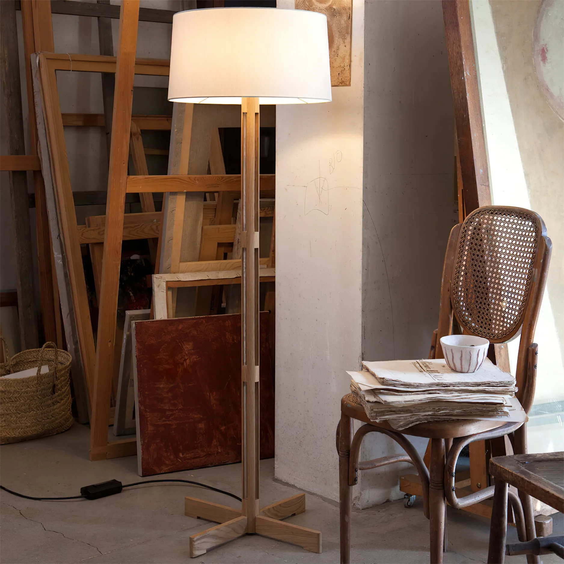 Fad Floor Lamp