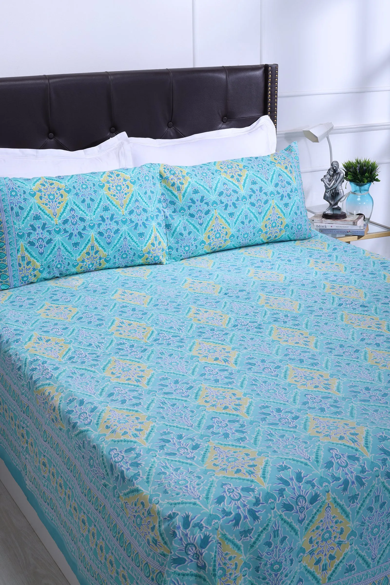 Kalindi Jaal Turquoise Cotton Bedsheet