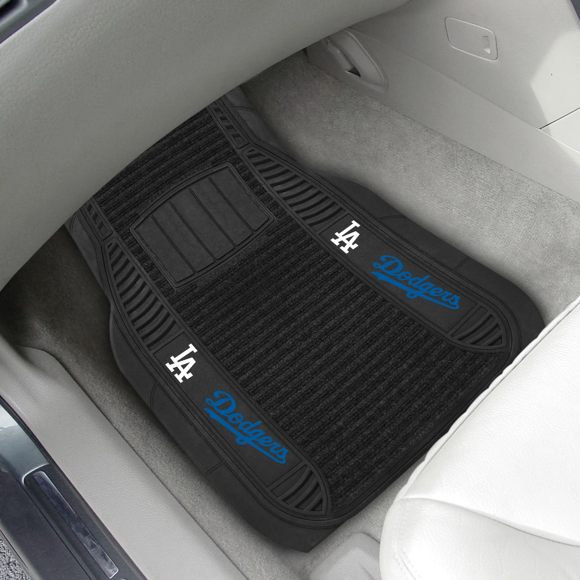 Los Angeles Dodgers 2 Piece Deluxe Car Mat Set