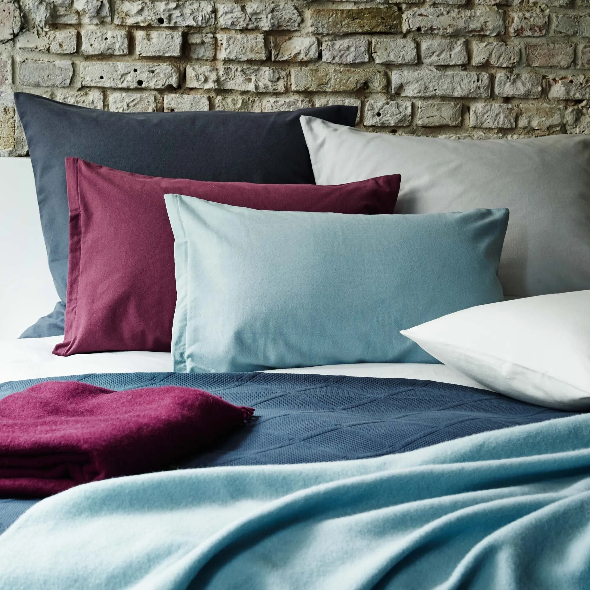 Montrose Pillowcase [Light blue]