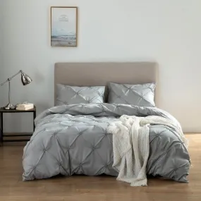 Premium 6 Piece King Size Duvet Cover Pinch Rose Design, Solid Light Gray.