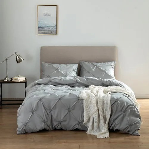 Premium 6 Piece King Size Duvet Cover Pinch Rose Design, Solid Light Gray.