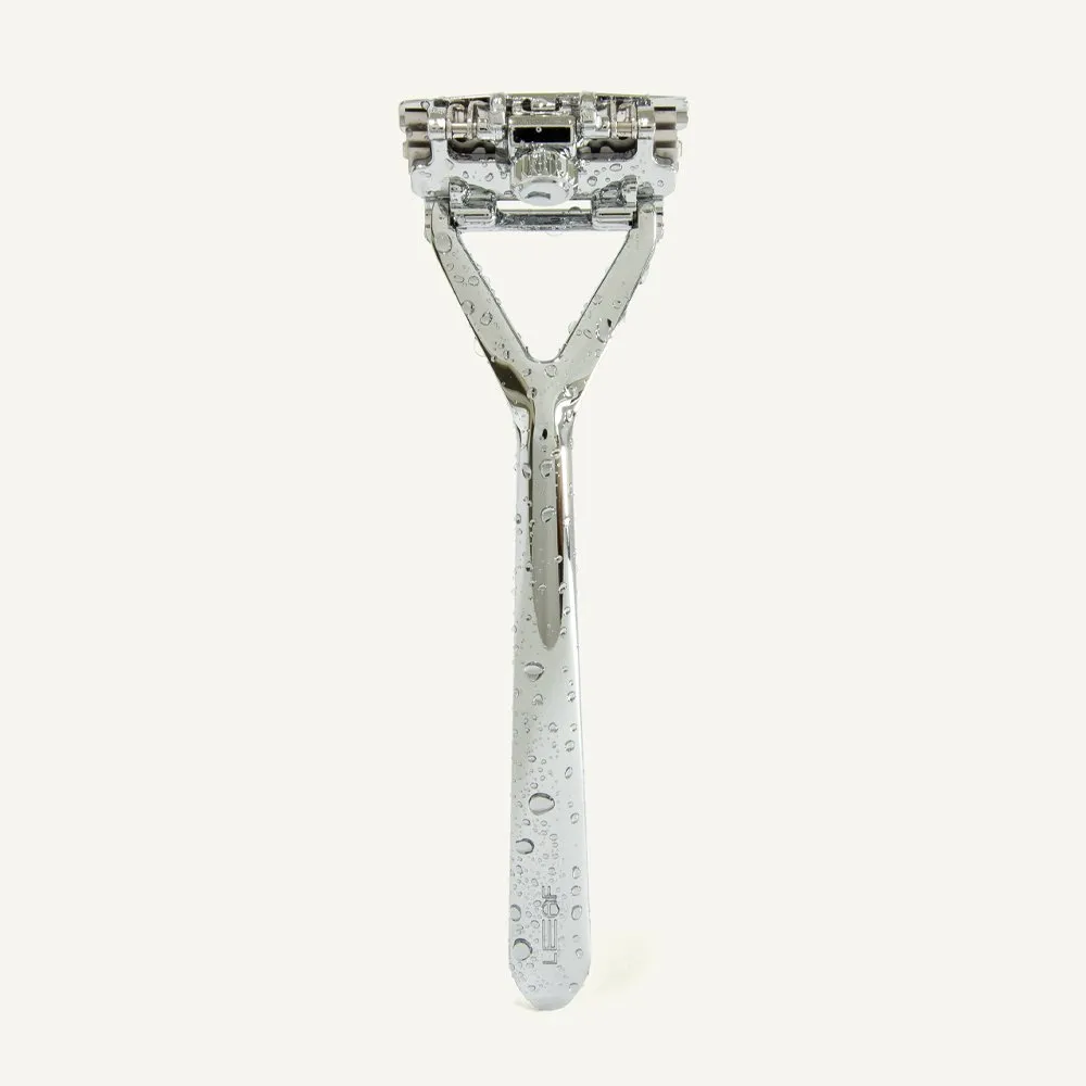 The Leaf Pivoting Head Razor - Chrome - Leaf